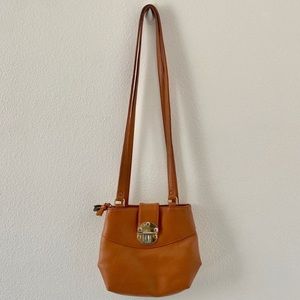 🦋 3/$15 Capezio Double Strap Bag